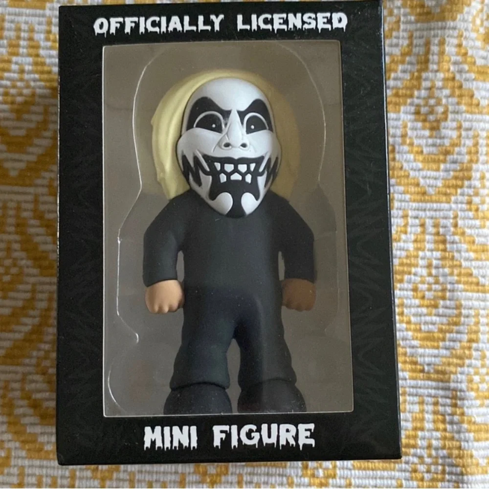 JOHN 5 Collectible Nuckleheadz